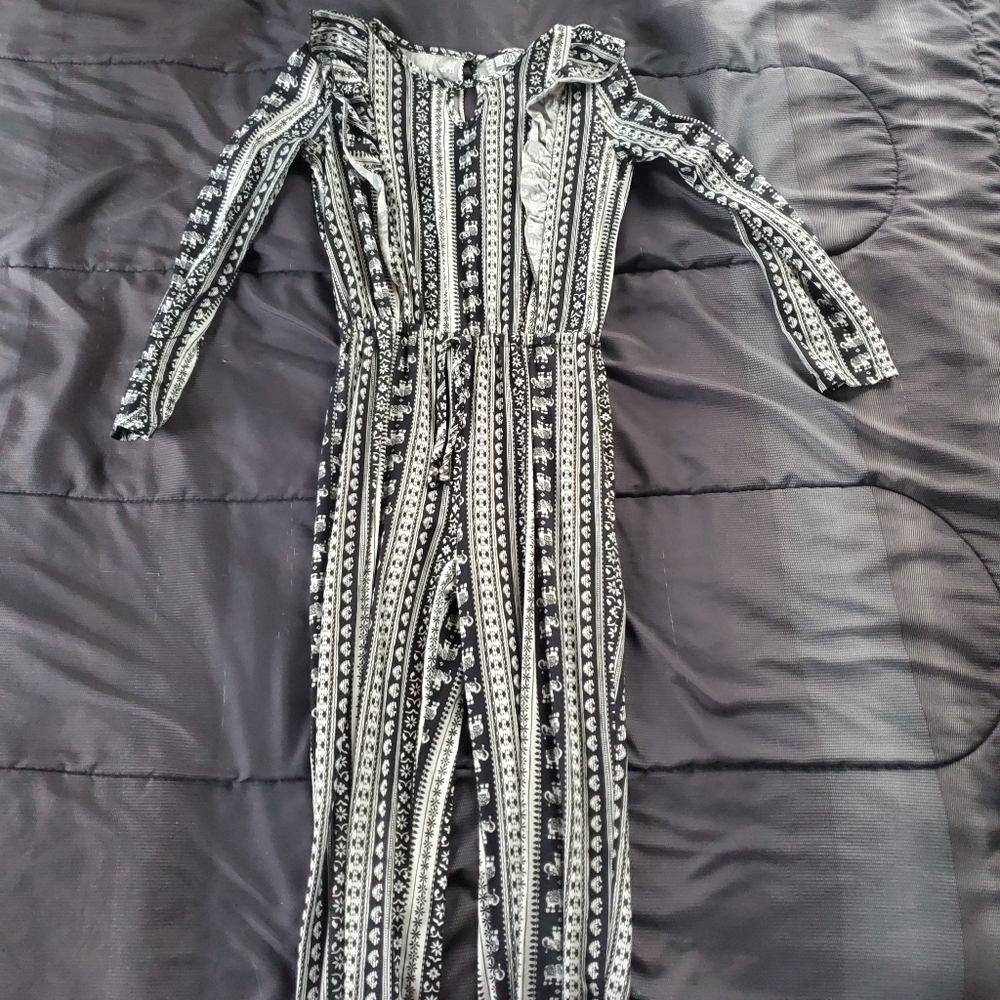 girl medium long sleeve pant romper black/white